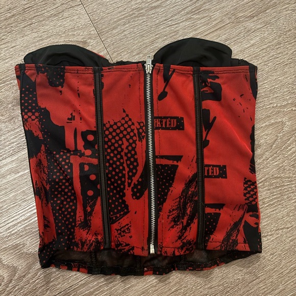 Edikted Corset - Picture 4 of 6